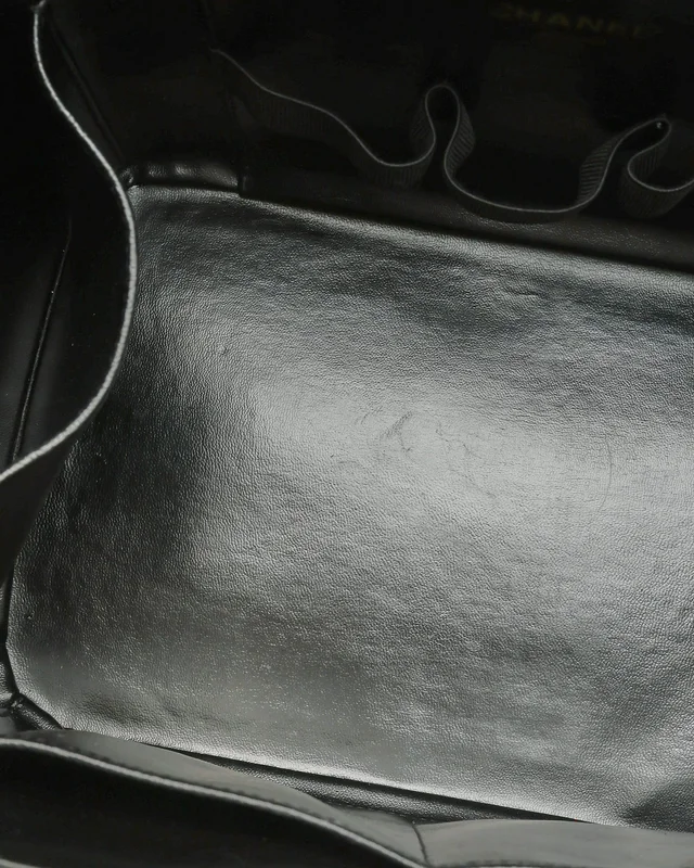 Chanel CC Caviar Vanity Bag in Caviar leather from A Retro Tale, photo 10 of 12