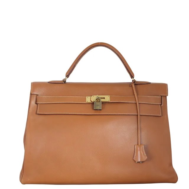 Hermès Kelly 40 Retourne Courchevel in Leather from Luxe.It.Fwd