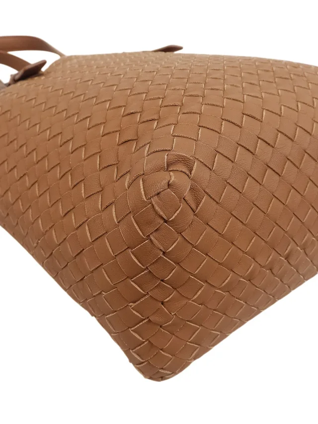 Bottega Veneta Intrecciato Tote Bag, Brown in Brown Woven leather from VINTAGE QOO TOKYO, photo 6 of 10