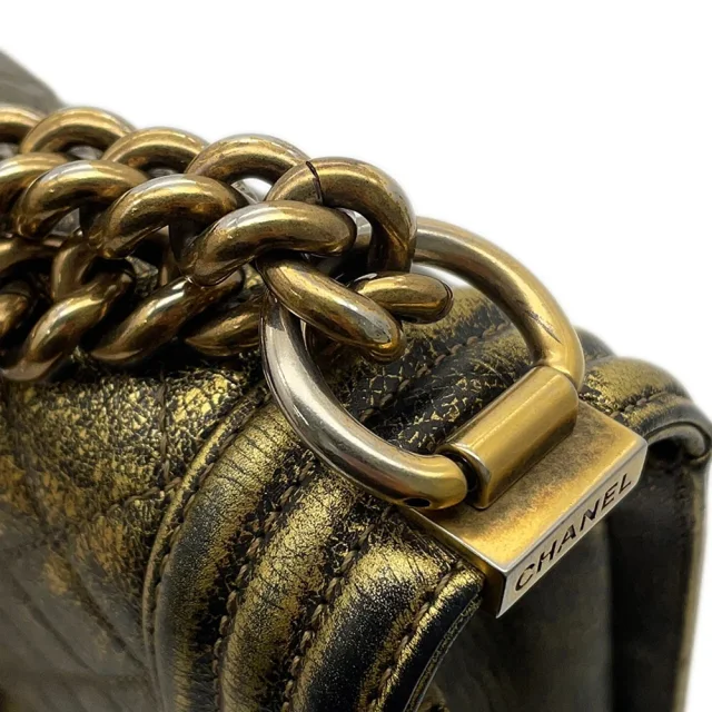 Boy Chanel Gold/BlackA67085 Lambskin in Gold Lambskin from GALLERY RARE, photo 16 of 18