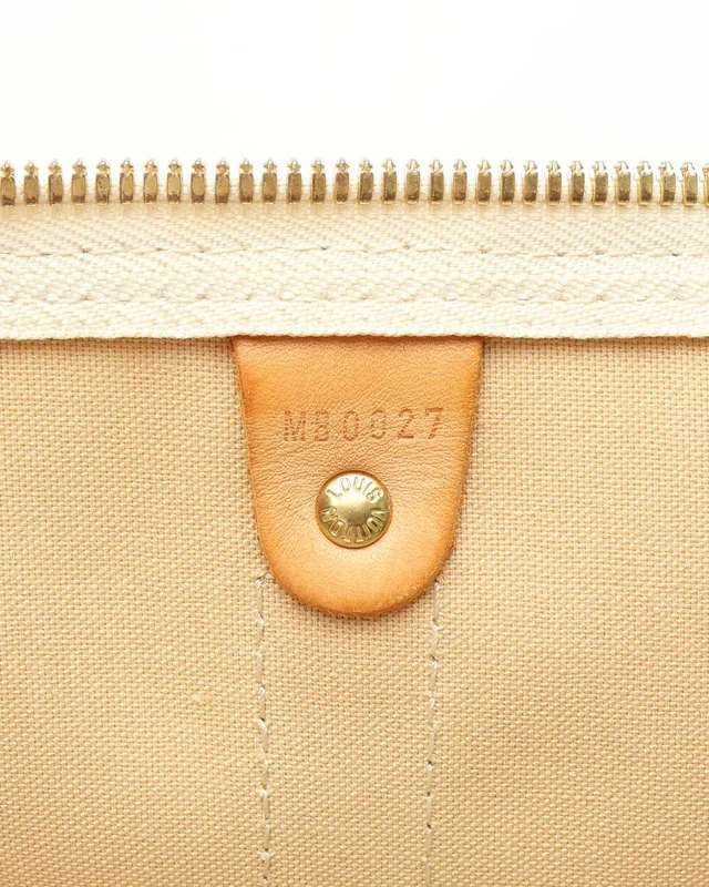 Louis Vuitton Damier Azur Keepall Bandoulière 55 in Canvas from A Retro Tale, photo 11 of 13