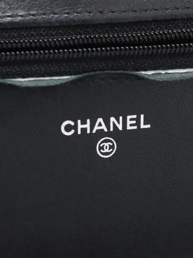 Chanel Black 2018 lambskin quilted Wallet On Chain in Black Lambskin from Sign of the Times, photo 11 of 16