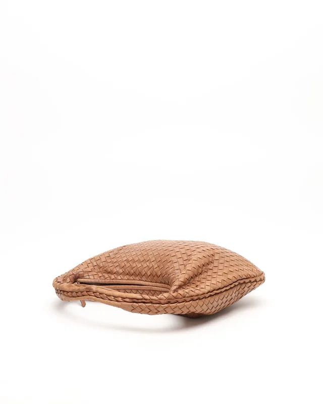 Bottega Veneta Medium Intrecciato Hobo Bag in Woven leather from A Retro Tale, photo 5 of 13