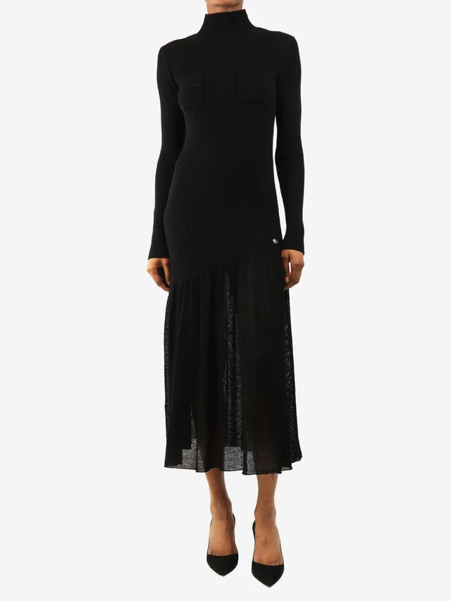 Chanel Black wool midi dress - size UK 6 in Black Wool from Sign of the Times