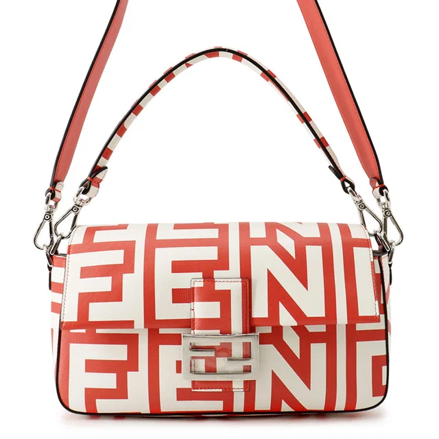 Fendi x Marc Jacobs Mamma Bucket Shoulder Bag White/Red8BR600 Leather Size Medium in White Leather from GALLERY RARE