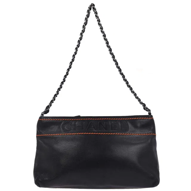Chanel 2004-2005 Black Lambskin Handbag in Black Lambskin from AMORE Vintage Tokyo