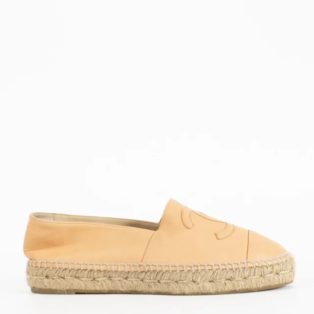 Chanel Pink Espadrille Flats - Size 39 in Pink from Labellov