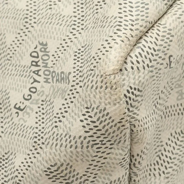 Goyard Saint Louis PM Tote Bag in Canvas from A Retro Tale, photo 6 of 9