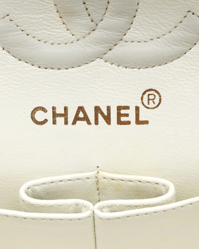 Chanel Classic Medium Double Flap Bag in Leather from A Retro Tale, photo 8 of 11