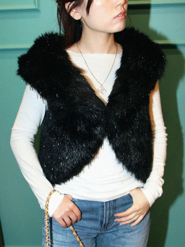 Chanel FarB's CC Mark Button Vest Black in Black from VINTAGE QOO TOKYO