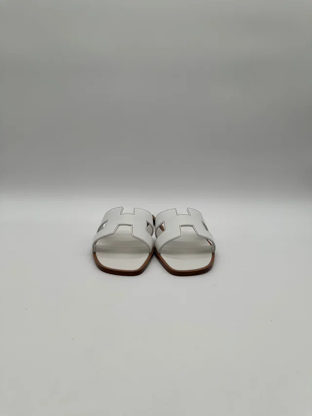 Hermès Oran Sandal Veau Box Blanc in White Calfskin from Luxury Promise