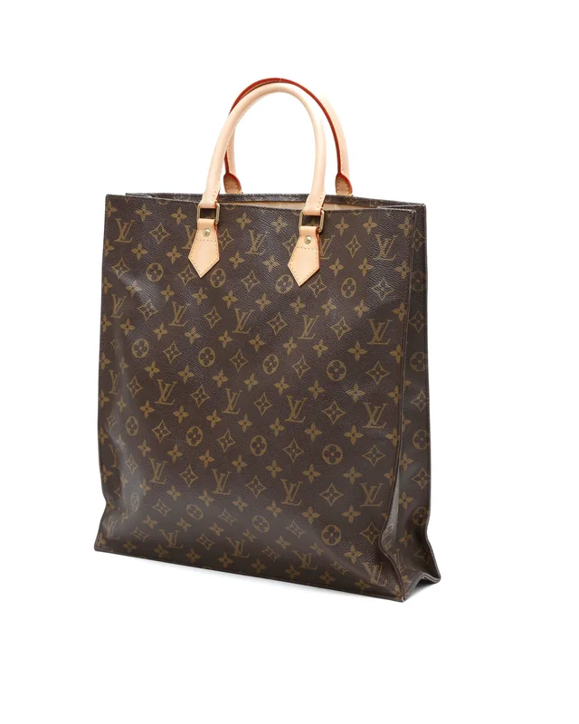 Louis Vuitton Monogram Sac Plat Bag in Coated canvas from A Retro Tale, photo 3 of 9