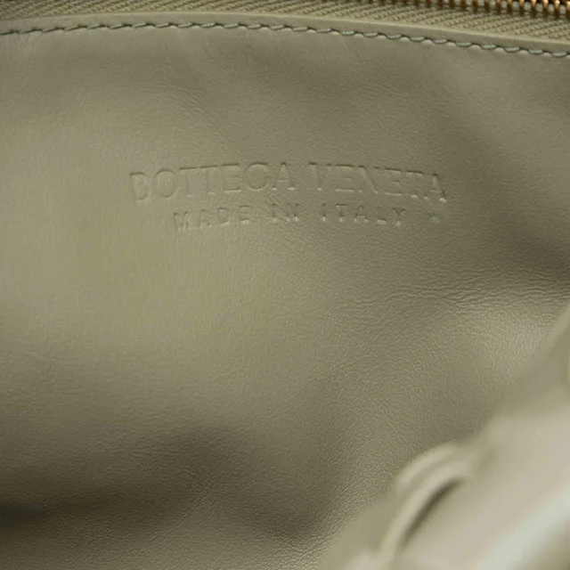 Bottega Veneta Hobo Medium Lamb Khaki in Green Lambskin from SACLÀB, photo 5 of 6