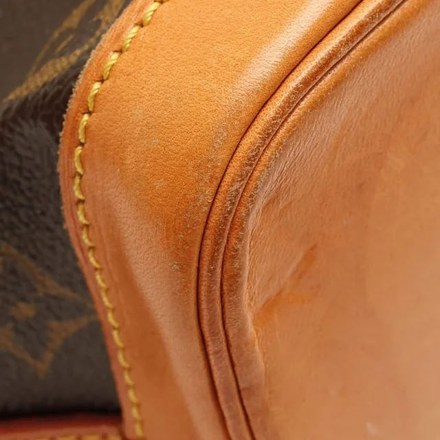 Louis Vuitton Vernis Coin Purse in Leather from A Retro Tale, photo 8 of 11