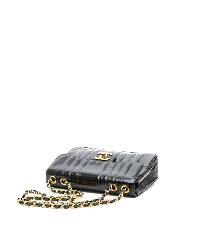Chanel Patent Jumbo Vertical Quilted Single Flap Bag in Patent leather from A Retro Tale, photo 5 of 13