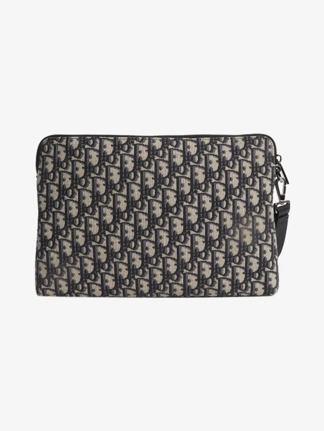 Dior 2021 Navy zipped monogram pouch in Navy Canvas from Sign of the Times, photo 2 of 6