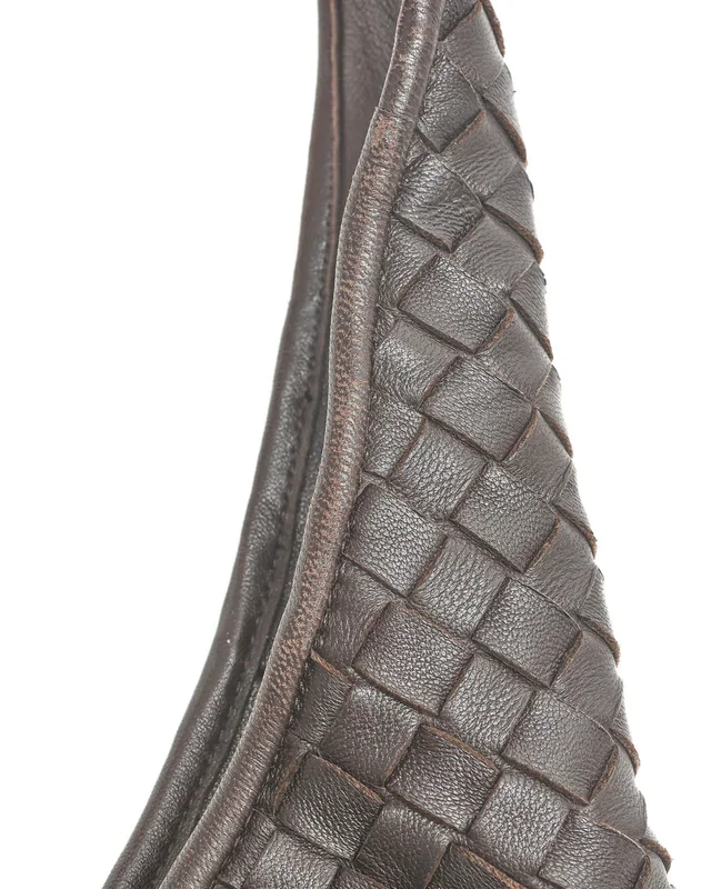 Bottega Veneta Intrecciato Veneta Hobo Crossbody Bag in Woven leather from A Retro Tale, photo 7 of 9