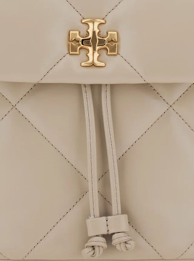 Tory burch 'Kira' Beige Backpack with Metallic Logo Plate on Front in Quilted Leather for Women in Beige 100% Cow, photo 9 of 11 from Gaudenzi Boutique