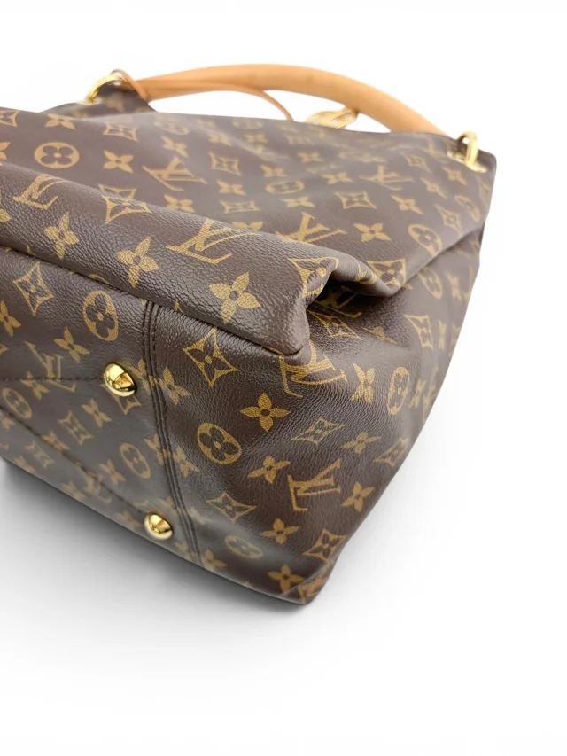 Louis Vuitton Monogram Artsy GM in Coated canvas from Season 2 Consign, photo 9 of 10