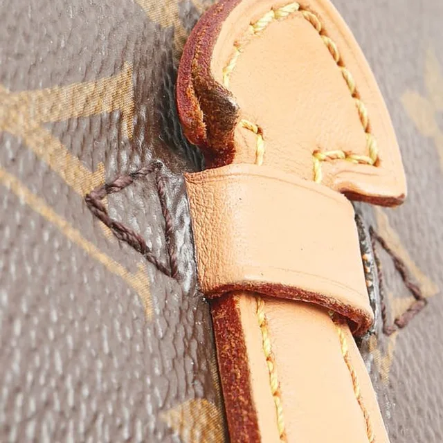 Louis Vuitton Monogram Bum Bag in Coated canvas from A Retro Tale, photo 5 of 8