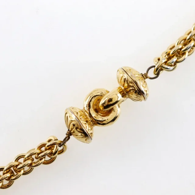 Chanel Vintage Long Necklace Gold Plated in Gold Gold-plated metal from LuxUness, photo 6 of 10
