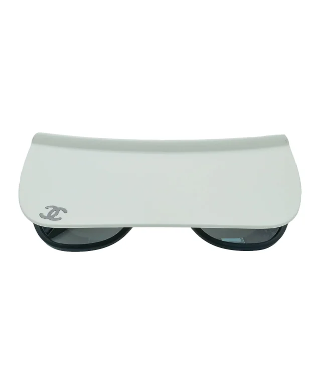 Chanel 2021 Cruise Collection Visor Sunglasses from Luxury Promise, photo 3 of 7