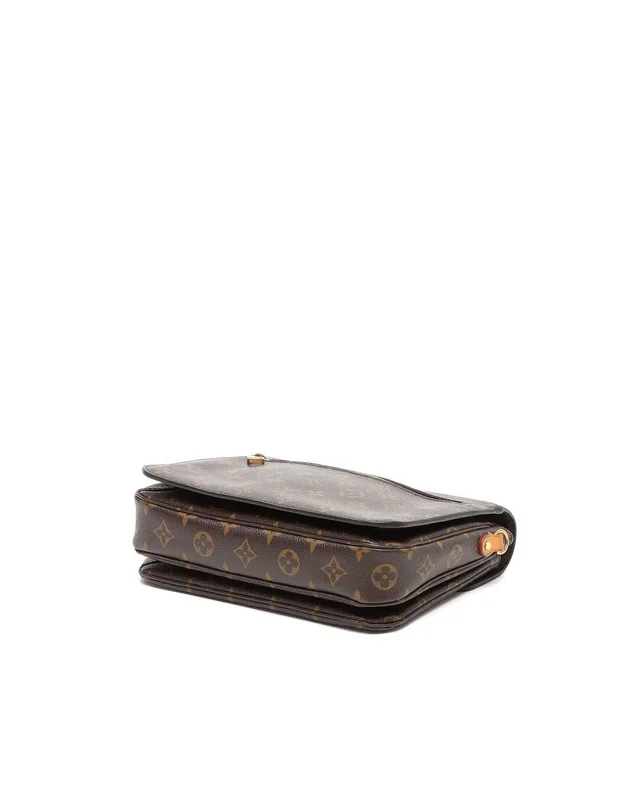 Louis Vuitton Monogram Pochette Métis Bag in Coated canvas from A Retro Tale, photo 5 of 9