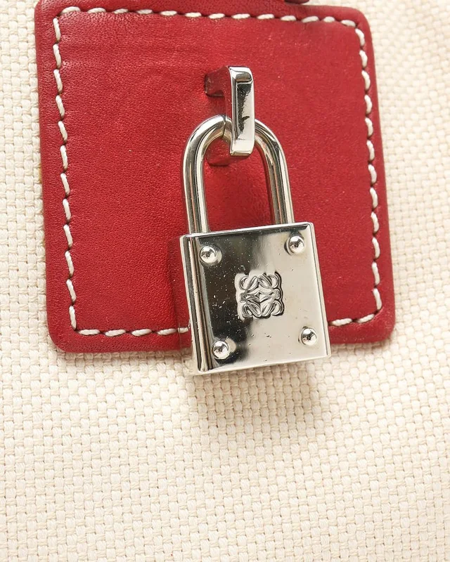 Loewe Amazona Bag in Canvas from A Retro Tale, photo 6 of 8