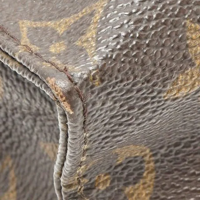 Louis Vuitton Epi Doc BB Bag in Leather from A Retro Tale, photo 10 of 11