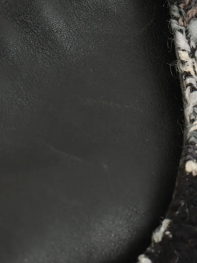 Chanel Around 2014 Leather Tweed Combo One-Shoulder Bag Black/Multi in Black Tweed from VINTAGE QOO TOKYO, photo 14 of 15