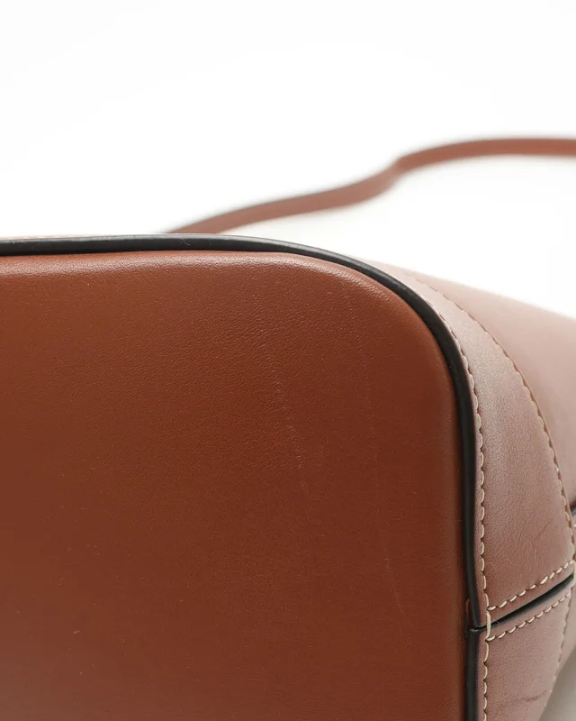 Celine Small Bucket Cuir Triomphe Bag in Calfskin from A Retro Tale, photo 9 of 11