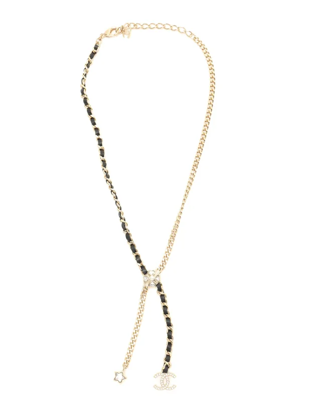 Chanel Coco Mark Star Clover Rhinestone Necklace in Woven leather from A Retro Tale, photo 2 of 3