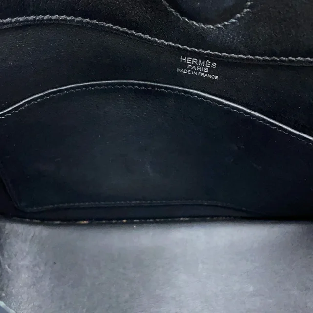 Hermès Messenger Attrage Black Evergrain Canvas in Black Canvas from GALLERY RARE, photo 10 of 16