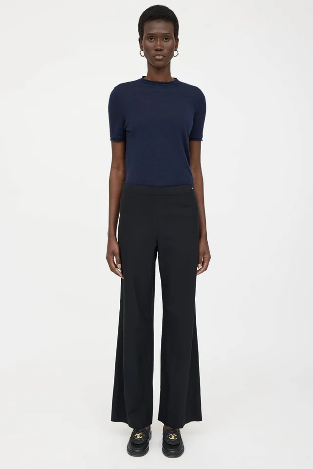 Chanel Cruise 2003 Wool Straight Leg Trouser in Wool from VSP Consignment, photo 2 of 2