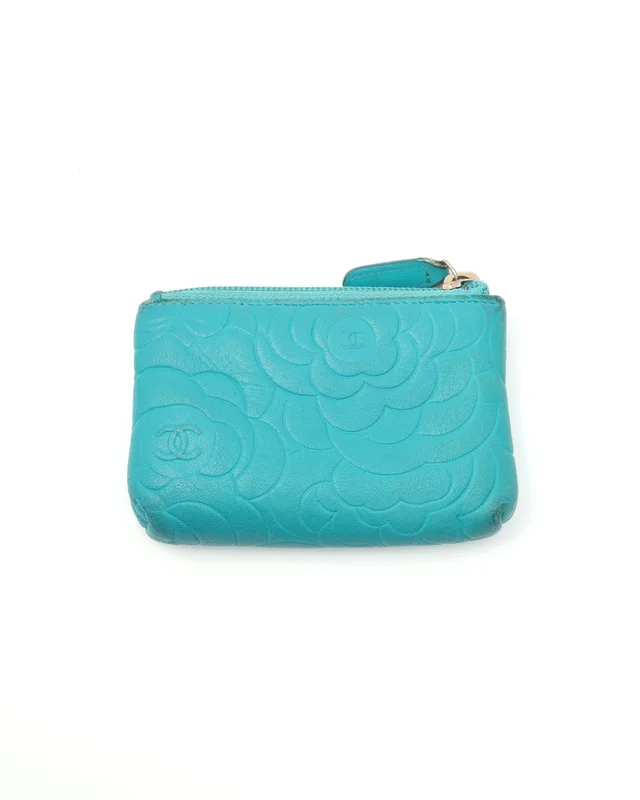Chanel CC Camellia Coin Purse in Leather from A Retro Tale, photo 2 of 2