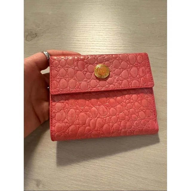 Versace Women's Wallet - Pink in pink from Depop, photo 1 of 1