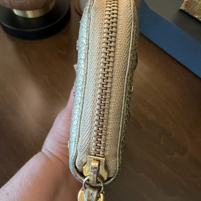 Jimmy Choo Filipa Leather Stars And Rhinestones Zippy Wallet in gold Leather from Poshmark, photo 5 of 16