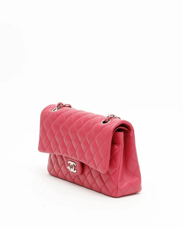 Chanel Classic Medium Double Flap Bag in Leather from A Retro Tale, photo 2 of 10