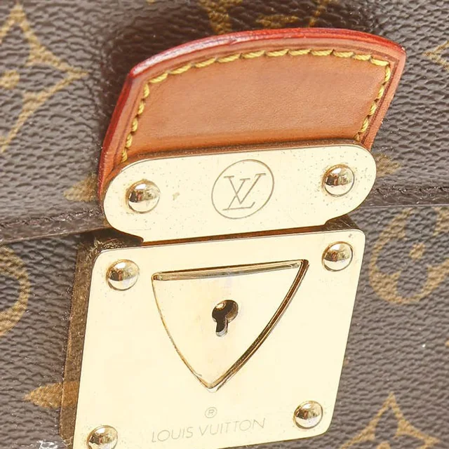 Louis Vuitton Monogram Laguito Business Bag in Coated canvas from A Retro Tale, photo 6 of 11