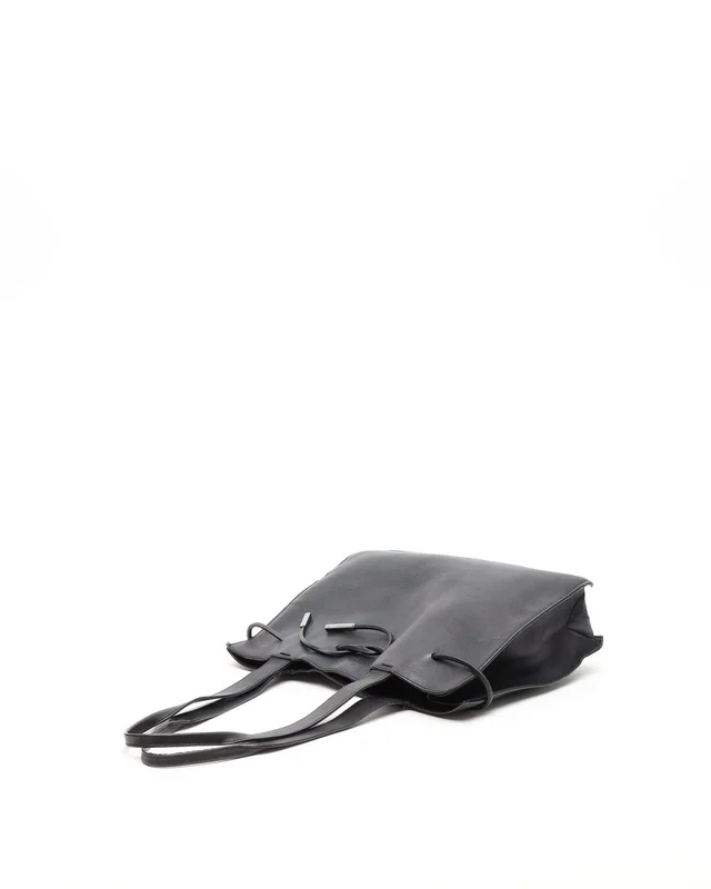 Gucci Tom Ford Leather Bag in Leather from A Retro Tale, photo 4 of 9
