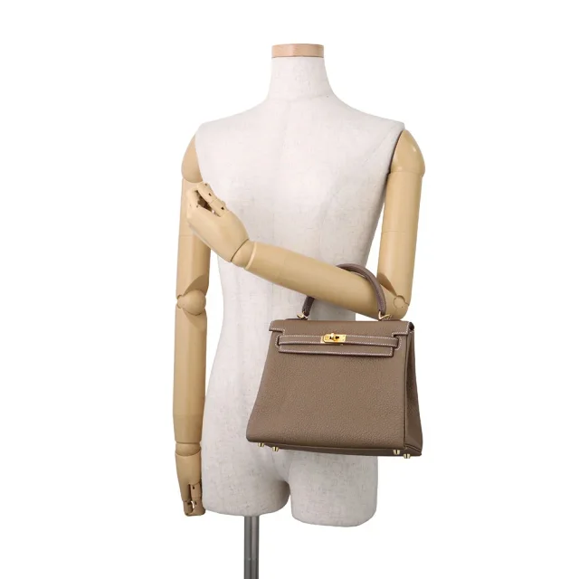 Hermès Kelly Retourne Etoupe Togo Leather Size 25 in Taupe Togo leather from GALLERY RARE, photo 4 of 19