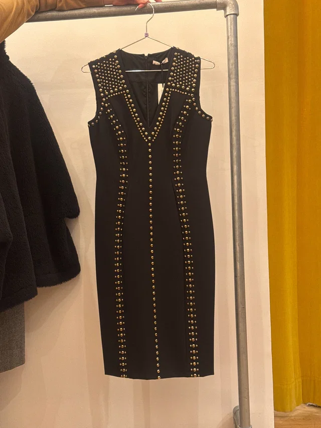 Versace Black Gold Bullet in Black from Luxury Promise