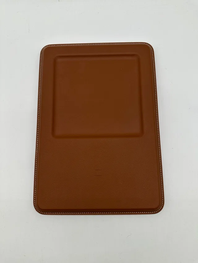 Hermès Volt'H Wireless Charging Change Tray Fauve from Luxury Promise