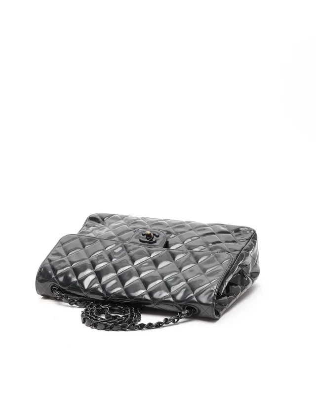 Chanel Jumbo Patent Single Flap Bag in Patent leather from A Retro Tale, photo 5 of 14