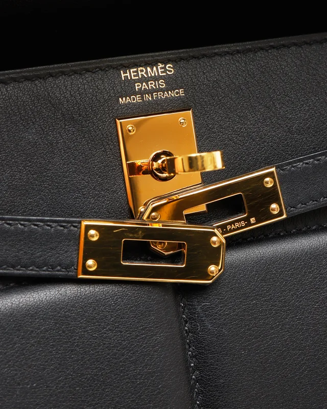 Hermès Kelly 25 Swift Padded Sellier Bag in Swift leather from A Retro Tale, photo 7 of 10