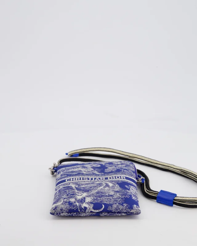 Dior 2021 Blue Technical Fabric Small Travel Crossbody Pouch with Animal Print Detail in Blue from Sellier, photo 5 of 7