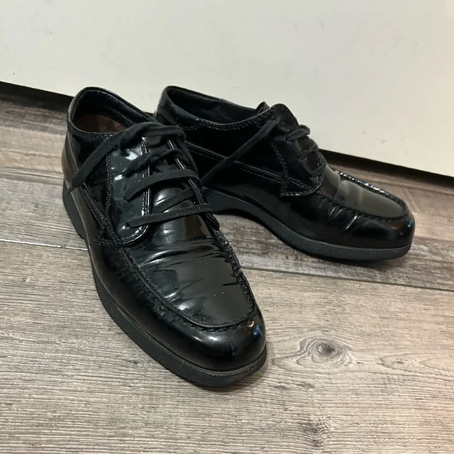 Vintage 90’s Dark Academia Tod’s Patent Leather Oxford Loafers Mary Jane in black Patent leather from Poshmark
