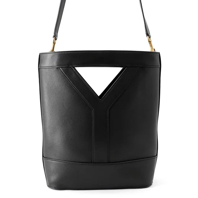 Saint Laurent Y Bucket Cross Bag Black808224AAEB31000 Calf Leather Size Small in Calfskin from GALLERY RARE