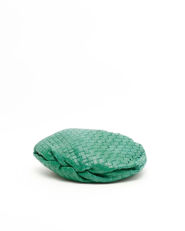 Bottega Veneta Intrecciato Small The Valve Shoulder Bag in Woven leather from A Retro Tale, photo 4 of 9