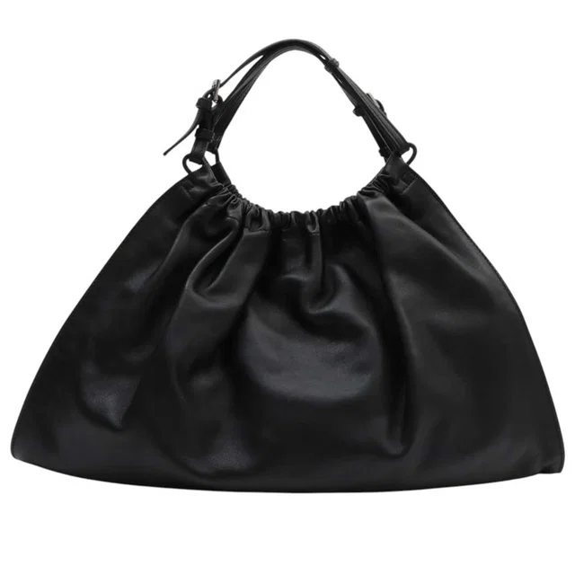 Gucci Leather Handbag Black in Black Leather from VINTAGE QOO TOKYO